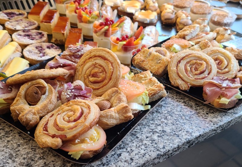Petits fours salés pour un événement privé ou professionnel à commander dans nos boulangeries